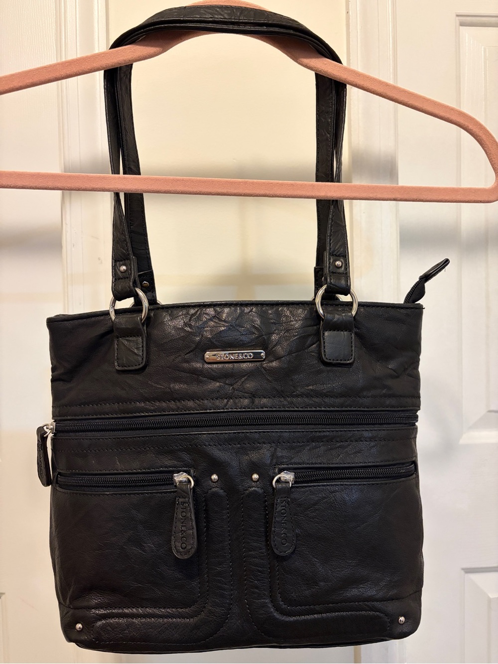 Stone & Co Leather Shoulder Bag. Color: Black